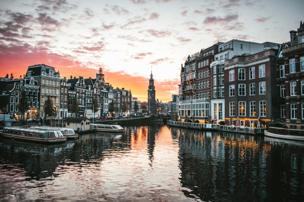 salonboot huren Amsterdam